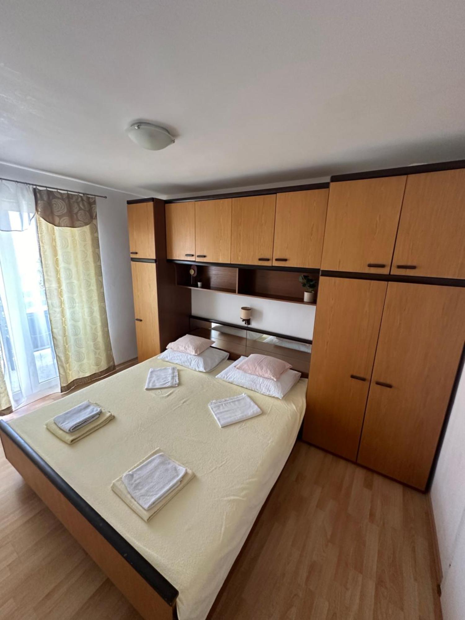 Apartmani Ira Crikvenica Ngoại thất bức ảnh